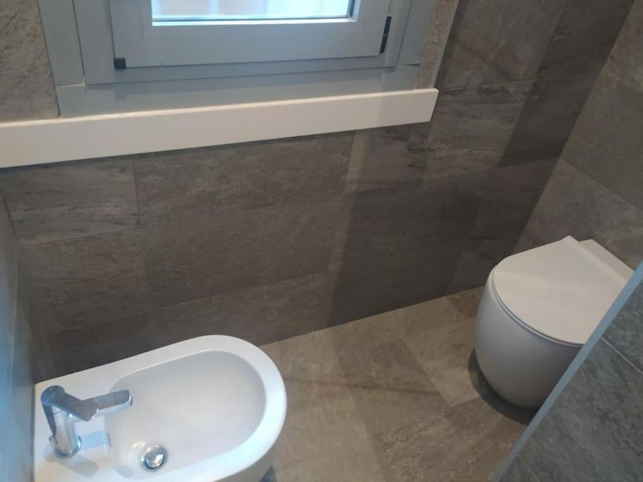 Monte Nero Apartment Milan Bagian luar foto