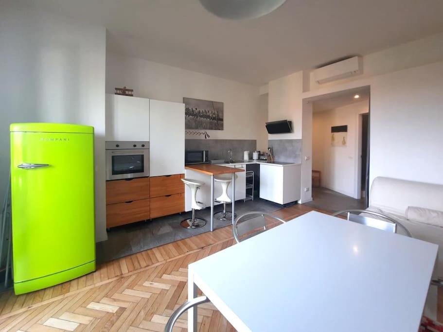 Monte Nero Apartment Milan Bagian luar foto