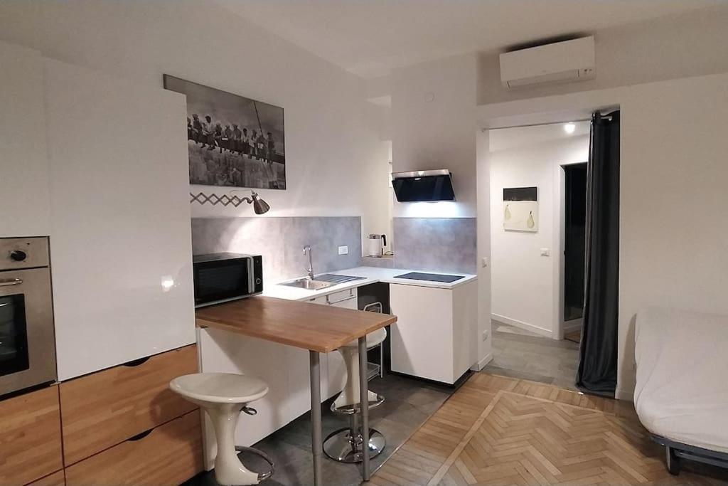 Monte Nero Apartment Milan Bagian luar foto